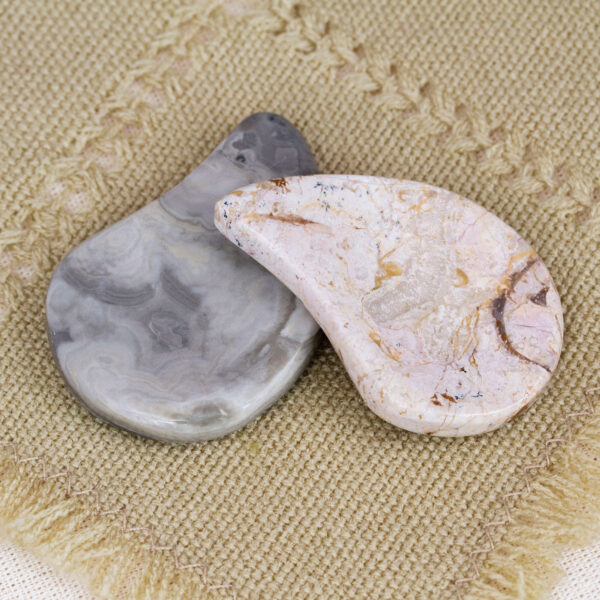 Set of 2 Ying and Yang Marble Stress-Relieving Stones, 'Heavenly Connection' Set of 2 Ying and Yang Marble Stress-Relieving Stones, 'Heavenly Connection'